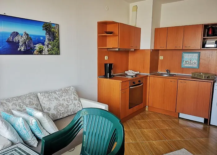 Complex Golden Dreams 3*