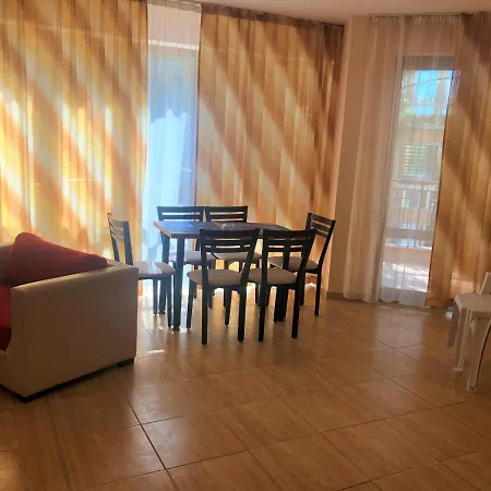 Complex Golden Dreams 3*