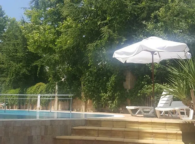 Aparthotel Complex Golden Dreams 3*